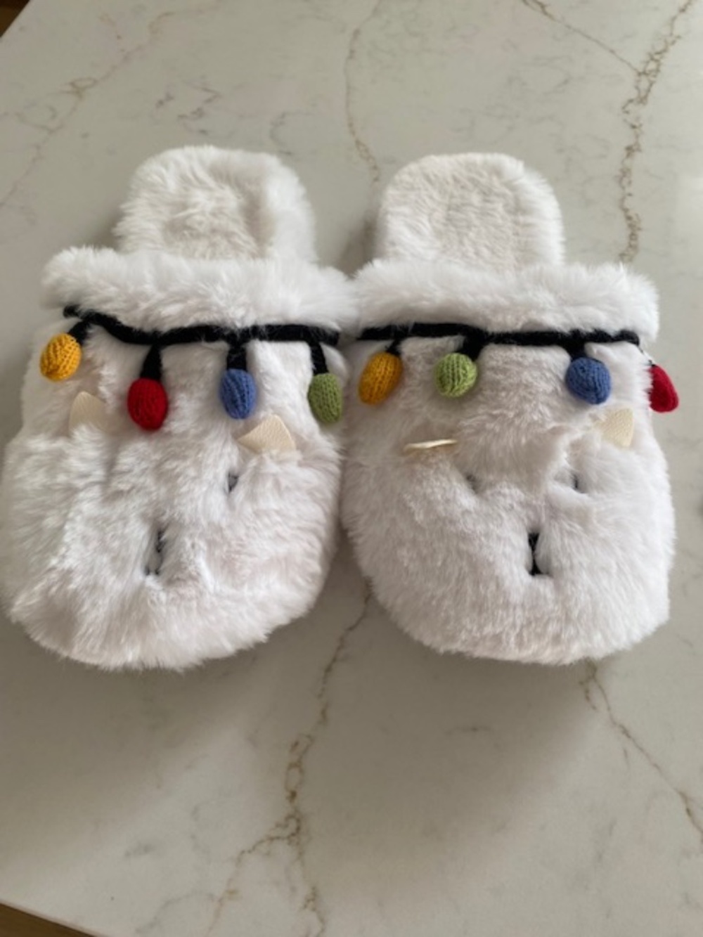National Lampoon's Christmas Vacation Crazy Cat Slippers, Size M